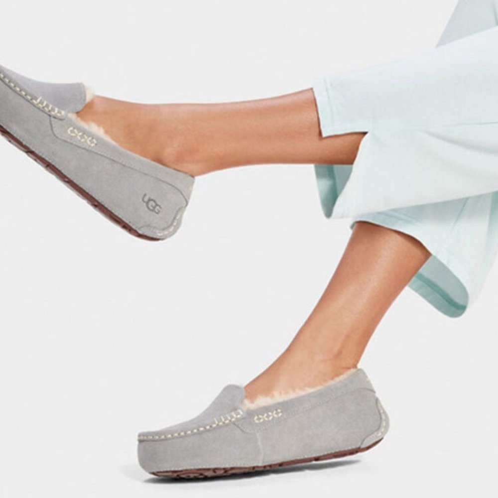 NWT Ugg Ansley Slipper Light Grey Size 7